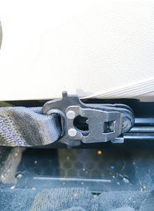 2018 BMW X1  Seat Belt removal issue1